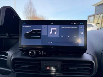 CITROEN E-BERLINGO 52kWh PLUS XL MPV 5dr Electric Auto (7.4kW Charger) (136 ps)