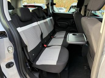 CITROEN E-BERLINGO 52kWh PLUS XL MPV 5dr Electric Auto (7.4kW Charger) (136 ps)