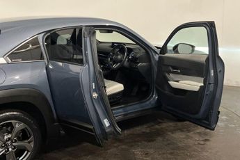 MAZDA MX-30 35.5kWh First Edition SUV 5dr Electric Auto (145 ps) Reverse Cam