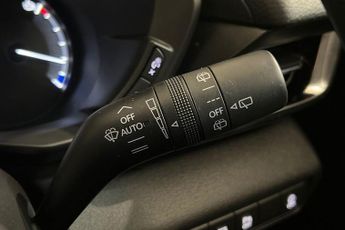 MAZDA MX-30 35.5kWh First Edition SUV 5dr Electric Auto (145 ps) Reverse Cam