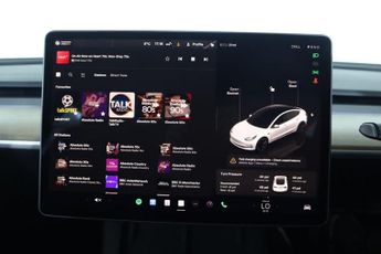 TESLA Model 3 Auto RWD 4dr