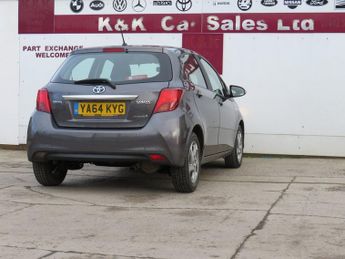TOYOTA YARIS 1.5 VVT-h Icon Hatchback 5dr Petrol Hybrid E-CVT Euro 6 (101 ps)