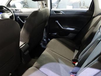 VOLKSWAGEN TAIGO 1.0 TSI Life SUV 5dr Petrol DSG Euro 6 (s/s) (110 ps)