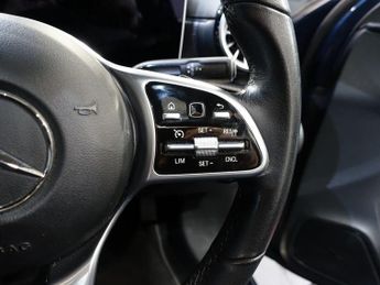 MERCEDES-BENZ A-CLASS 1.3 A180 Sport (Premium Plus) Hatchback 5dr Petrol 7G-DCT Euro 6