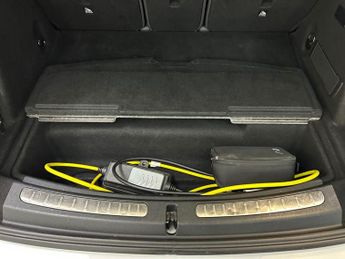 MINI COUNTRYMAN 1.5 7.6kWh Cooper SE SUV 5dr Petrol Plug-in Hybrid Auto ALL4 Eur