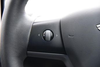 TESLA Model 3 (Dual Motor) Long Range Saloon 4dr Electric Auto 4WDE (346 ps)