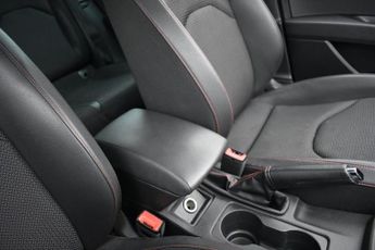 SEAT LEON 2.0 TDI CR FR Hatchback 5dr Diesel DSG Euro 5 (s/s) (184 ps)