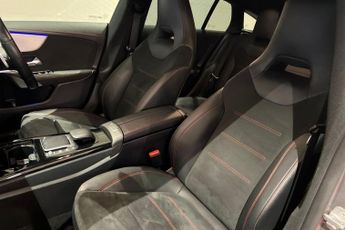 MERCEDES-BENZ CLA 1.3 CLA250e 15.6kWh AMG Line (Premium) Shooting Brake 5dr Petrol