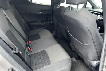 TOYOTA C-HR 2.0 VVT-h GPF Design SUV 5dr Petrol Hybrid CVT Euro 6 (s/s) (184