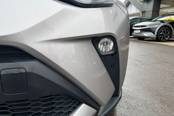 TOYOTA C-HR 2.0 VVT-h GPF Design SUV 5dr Petrol Hybrid CVT Euro 6 (s/s) (184
