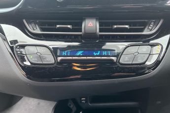 TOYOTA C-HR 2.0 VVT-h GPF Design SUV 5dr Petrol Hybrid CVT Euro 6 (s/s) (184