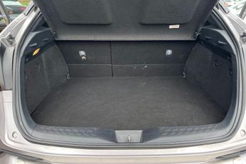 TOYOTA C-HR 2.0 VVT-h GPF Design SUV 5dr Petrol Hybrid CVT Euro 6 (s/s) (184