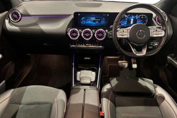 MERCEDES-BENZ GLA CLASS 2.0 GLA220d AMG Line (Executive) SUV 5dr Diesel 8G-DCT 4MATIC Eu
