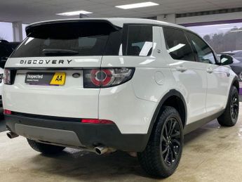LAND ROVER DISCOVERY SPORT 2.0 TD4 180 SE