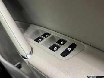 VOLKSWAGEN E-GOLF e-Golf Hatchback 5dr Electric Auto (115 ps)