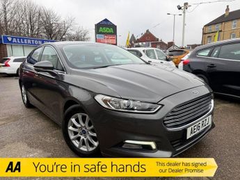 Ford Mondeo 1.5 TDCi ECOnetic Zetec Hatchback 5dr Diesel Manual Euro 6 (s/s)