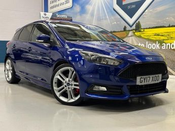 Ford Focus 2.0T EcoBoost ST-3 Hatchback 5 Door Petrol Manual Blue Euro 6 