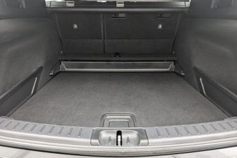 TOYOTA COROLLA 1.8 VVT-h GPF Icon Tech Touring Sports 5dr Petrol Hybrid CVT Eur