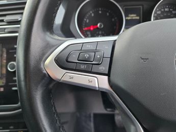 VOLKSWAGEN TIGUAN 1.5 TSI Life SUV 5dr Petrol DSG Euro 6 (s/s) (150 ps)