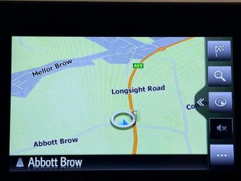 TOYOTA C-HR 1.8 VVT-h HYRBID DESIGN CVT AUTO 125 BHP + SAT NAV + CAMERA + HE