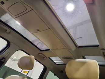 FORD GALAXY 2.0 TDCi Titanium X MPV 5dr Diesel Powershift Euro 5 (140 ps)