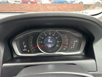 VOLVO XC60 2.0 D4 SE Nav SUV 5dr Diesel Auto Euro 6 (s/s) (190 ps)