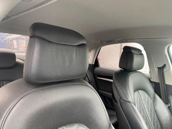 AUDI A8 3.0 TDI V6 Sport Executive Saloon 4dr Diesel Tiptronic quattro E