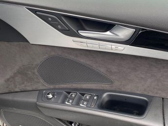 AUDI A8 3.0 TDI V6 Sport Executive Saloon 4dr Diesel Tiptronic quattro E