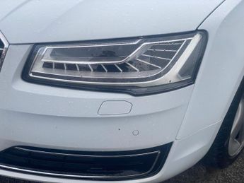 AUDI A8 3.0 TDI V6 Sport Executive Saloon 4dr Diesel Tiptronic quattro E