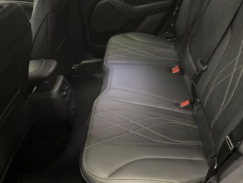 FORD MUSTANG MACH-E Standard Range 70kWh SUV 5dr Electric Automatic (269 ps)