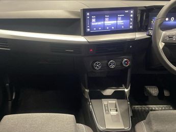 VAUXHALL Frontera Electric 44kWh Design SUV 5dr Electric Auto (113 ps)