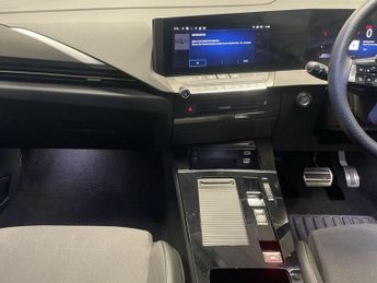 VAUXHALL ASTRA 1.2 Turbo GS Sports Tourer 5dr Petrol Auto Euro 6 (s/s) (130 ps)