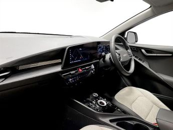 KIA NIRO 64.8kWh 4 SUV 5dr Electric Auto (201 bhp)