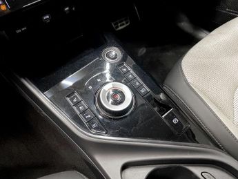 KIA NIRO 64.8kWh 4 SUV 5dr Electric Auto (201 bhp)