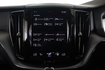 VOLVO XC60 2.0 B4 MHEV Momentum Pro Auto AWD Euro 6 (s/s) 5dr