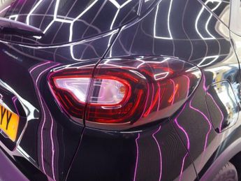 RENAULT CAPTUR 1.5 dCi ENERGY Iconic SUV 5dr Diesel EDC Euro 6 (s/s) (90 ps)