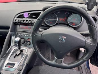 PEUGEOT 3008 2.0 HDi Exclusive SUV 5dr Diesel Auto Euro 5 (163 ps)