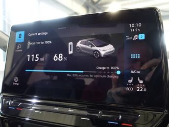 VOLKSWAGEN ID.3 Pro 58kWh Family Hatchback 5dr Electric Auto (145 ps)