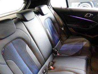 BMW 1 SERIES 1.5 118i M Sport (LCP) Hatchback 5dr Petrol DCT Euro 6 (s/s) (13