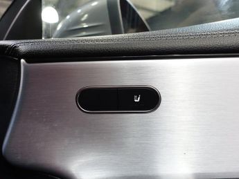 MERCEDES-BENZ CLA 1.3 CLA180 AMG Line Coupe 4dr Petrol 7G-DCT Euro 6 (s/s) (136 ps