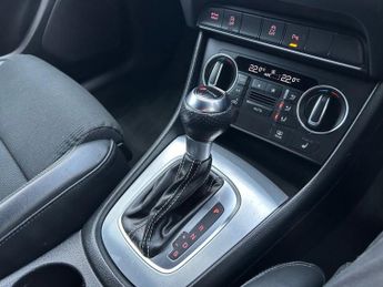 AUDI Q3 1.4 TFSI CoD S line Edition SUV 5dr Petrol S Tronic Euro 6 (s/s)