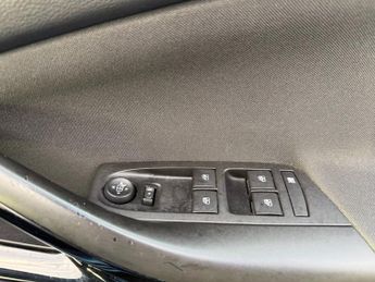 VAUXHALL ASTRA 1.4i Turbo SRi Sports Tourer 5dr Petrol Auto Euro 6 (s/s) (150 p