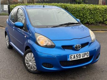 Toyota AYGO 1.0 VVT-i Blue Hatchback 5dr Petrol Manual Euro 4 (67 bhp)