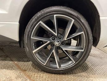 SKODA KAROQ 2.0 TSI SportLine SUV 5dr Petrol DSG 4WD Euro 6 (s/s) (190 ps)