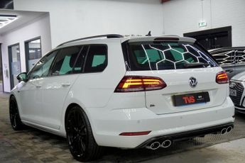 VOLKSWAGEN GOLF 2.0 TSI R Estate 5dr Petrol DSG 4Motion Euro 6 (s/s) (300 ps)