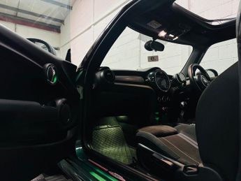 MINI HATCH 1.5 Cooper Sport Hatchback 3dr Petrol Manual Euro 6 (s/s) (136 p