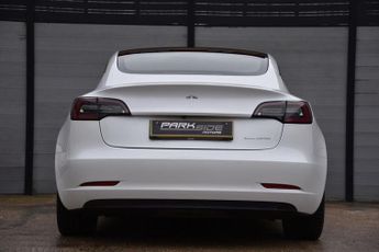 TESLA Model 3 (Dual Motor) Long Range Saloon 4dr Electric Auto 4WDE (346 ps)