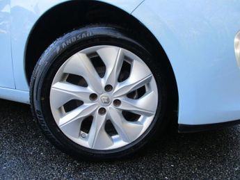 RENAULT ZOE 22kWh Dynamique Nav Hatchback 5dr Electric Auto (Battery Lease) 