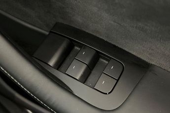 TESLA MODEL Y Long Range SUV 5dr Electric Auto RWD (346 ps) 19In Alloys, AutoP