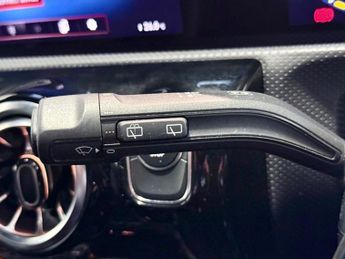 MERCEDES-BENZ CLA 1.3 CLA250e 15.6kWh AMG Line Night Edition (Premium Plus) Shooti